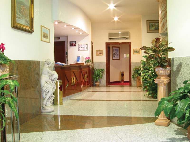 Hotel Genio Roma Exterior foto