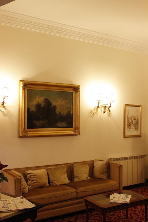 Hotel Genio Roma Exterior foto